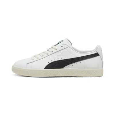 Puma Clyde Leather Women's Sneakers In White- Black-frosted Ivory