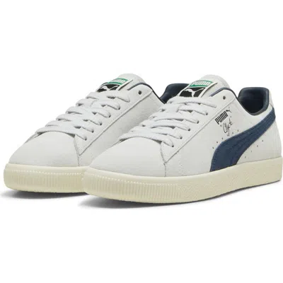 Puma Clyde Og Sneaker In Silver Mist-frosted Ivory-navy