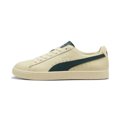 Puma Clyde Players Lane Lace Up Sneakers In Creamy Vanilla-dark Myrtle