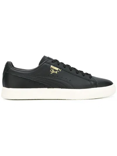 Puma Clyde Trainers In Black