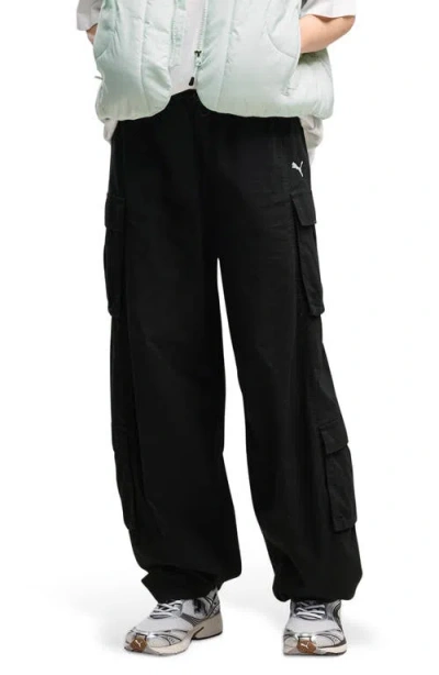Puma Essentials Relaxed Barrel Cargo Pants In Black