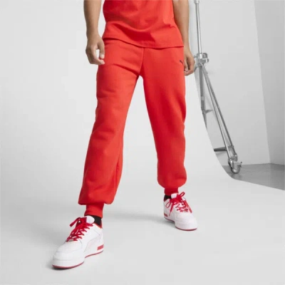 Puma Men's Relaxed-fit F1 Ess+ Sweatpants In Pop Red