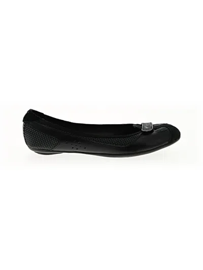 Pre-owned Puma Flats In Black