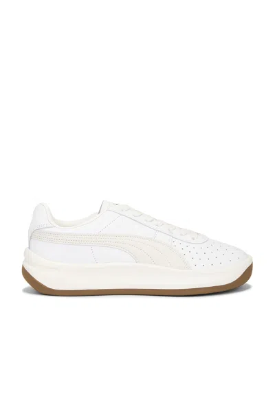Puma Gv Special Sneaker In  White- White-frosted Ivory