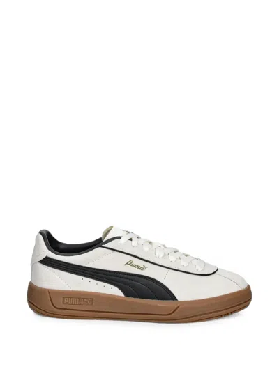 Puma Logo-print Suede Sneakers In White
