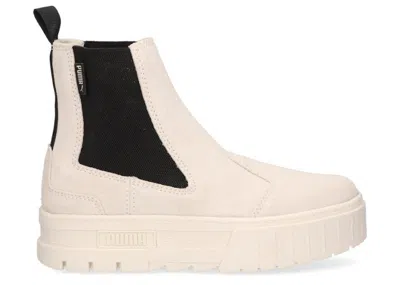 Pre-owned Puma Mayze Mayze Chelsea Boot (women's) Sneakers In Marshmallow/cream White