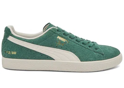 Pre-owned Puma Men's  Clyde Og End. Green Sneakers In Pine Needle/frosted Ivory