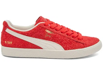 Pre-owned Puma Men's  Clyde Og End. Red Sneakers In For All Time Red/frosted Ivory