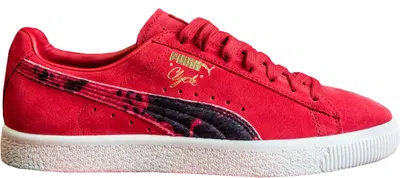 Pre-owned Puma Men's  Clyde Packer Sneakers Cow Suit Red Sneakers In High Risk Red/whisper White