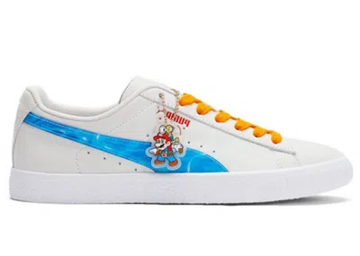 Pre-owned Puma Men's  Clyde Super Mario Sunshine Sneakers In Whisper White/angel Blue