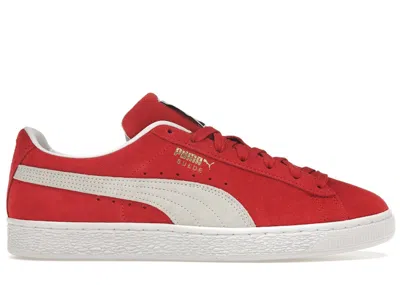 Pre-owned Puma Men's  Suede Classic Xxi Red Sneakers In High Risk Red/ White In Multi