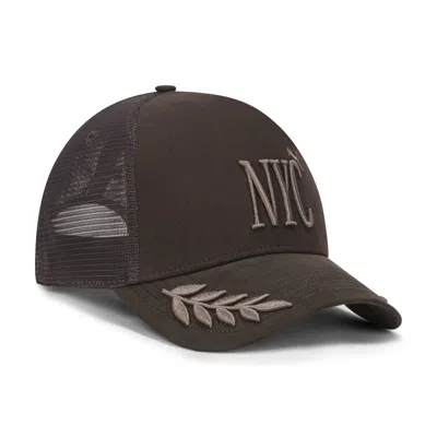 Puma Nyc Jumpcat Trucker Hat In Green