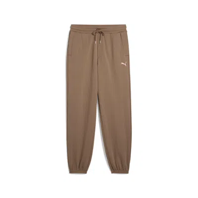 Puma Premium Essentials Relaxed Graphic Sweatpants In Brown