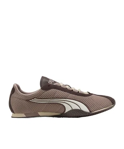 Puma Simple-designed Sneakers In Black