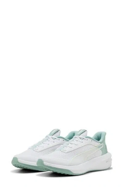 Puma Softride Courtney Running Shoe In White