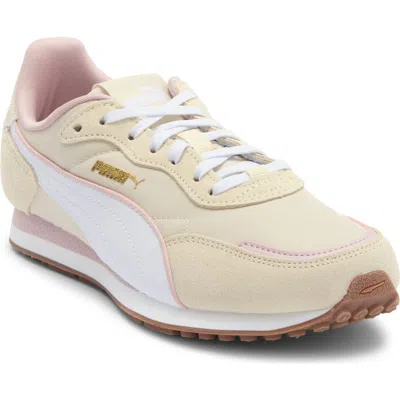 Puma St. Miler Sneaker