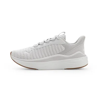 Puma Stakd Evo Women's Running Shoes In White