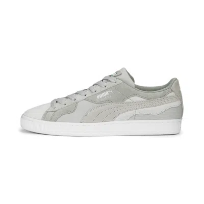 Puma Suede Camowave Earth Sneakers In Grey
