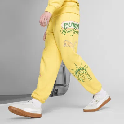 Puma Wardrobe Ess Sweatpants Tr In Yellow