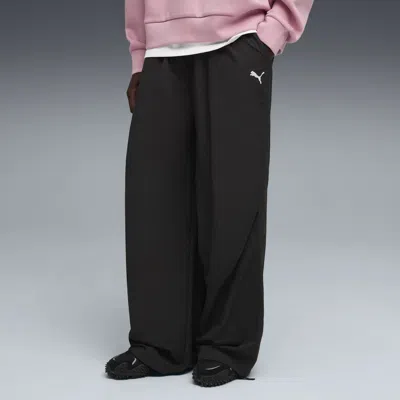 Puma Wardrobe Essentials Parachute Pants Men In Black