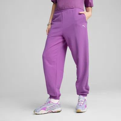 Puma Wardrobe Essentials Women's Relaxed Sweatpants In Purple