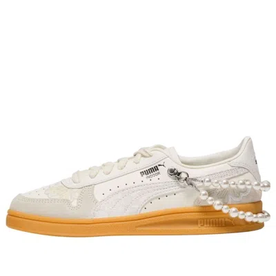 Puma (wmns)  Indoor Feminine Pack 'warm White Vapor Gray  Black' In Neutral