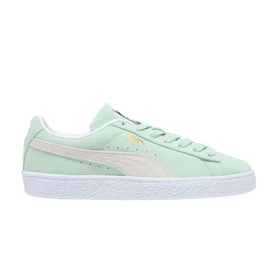 Pre-owned Puma Wmns Suede Classic 21 'fresh Mint White' In Green