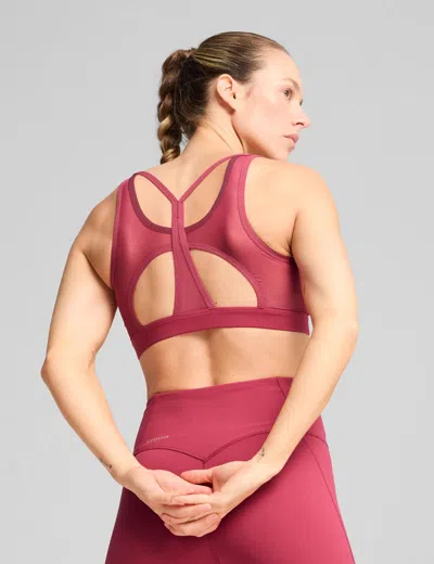 Puma Women's 4keeps Cloudspun Sports Bra In Pink