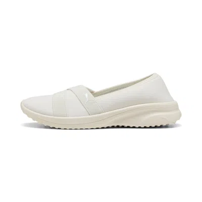 Puma Adelina 2 Women's Slip-on Shoes In Frosted Ivory- White