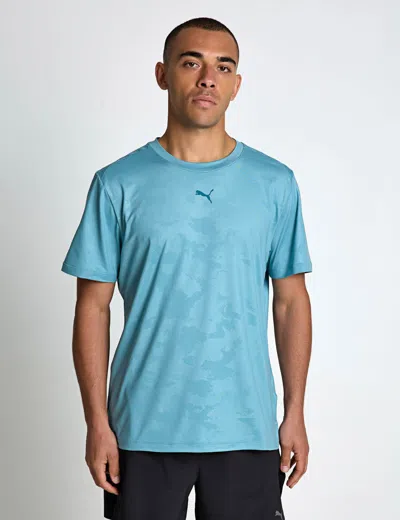 Puma Women's Cloudspun Embossed Short Sleeve T-shirt In Blue