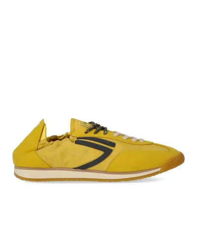 Puraai 6.02 Panther Banana Sneaker In Yellow