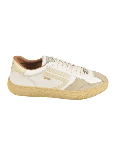 Puraai Side Logo Sneakers In 050