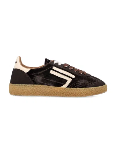Puraai Sneakers In Black