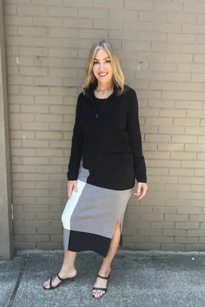 Pure Amici Mock Neck Zip Sweater In Black