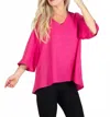 Pure Essence V-neck High Low Hem Top In Azalea In Pink
