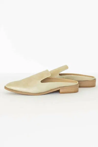 Pv Footwear Women's Avery Mules In Champagne In Neutral