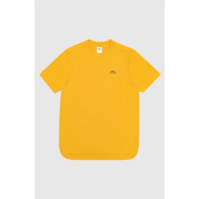 Pynrs Performance Streetwear Walk Hill Running Tee In Honeycomb