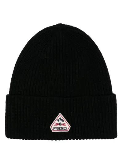 Pyrenex Logo-patch Chunky-knit Beanie In Black