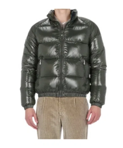 Pyrenex Long-sleeved Stand-up Collar Down Jacket In Green