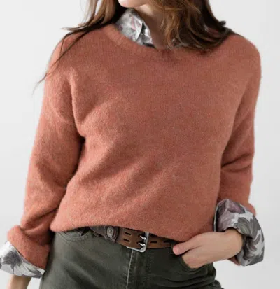 Q2 Cozy Balloon Sleeve Sweater In Terracotta In Brown