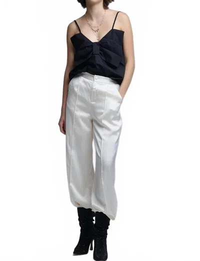 Q2 Poplin Crop Top With Bow Detail In Black