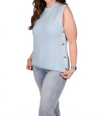Q2 Regal Row Knit Top In Baby Blue