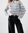 Q2 Suitable In Stripes With A Hint Of Charm Sweater In Grey In Grey