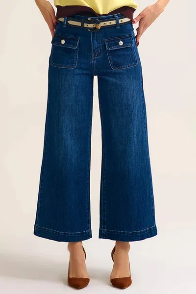 Q2 Wide Leg Jeans In Dark Wash In Blue