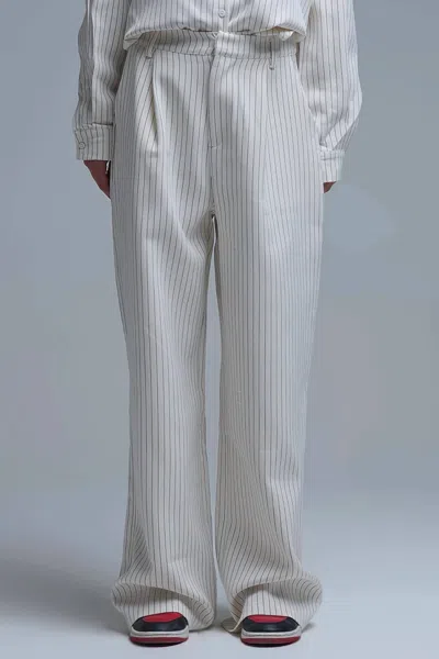 Q2 Wide Leg Pinstripe Pants In Cream In White