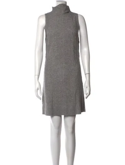 Pre-owned Qi Cashmere Wool Mini Dress In Grey