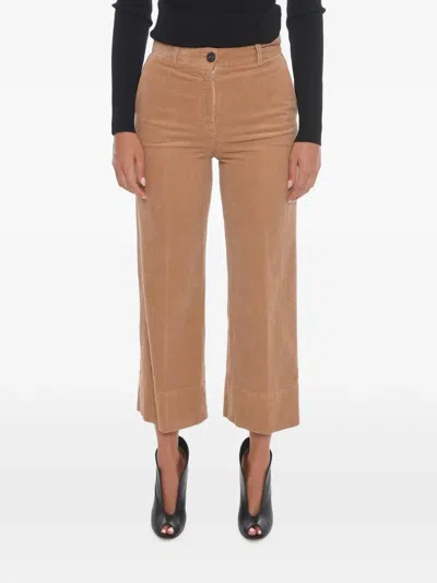 Ql2 Corduroy-texture Cropped Trousers In Brown