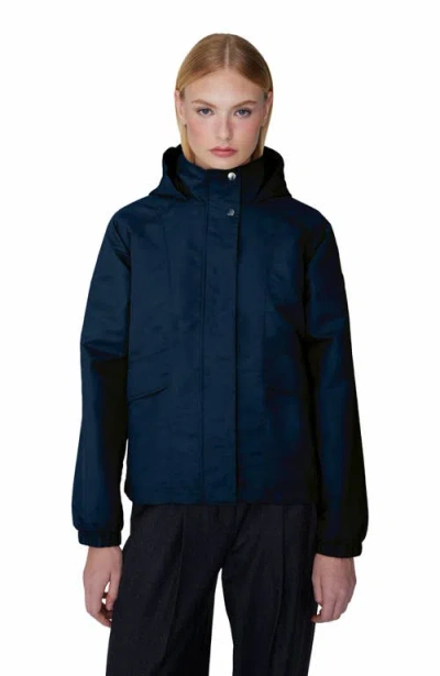 Quartz Co. Lisa | Lightweight Hooded Jacket In True Navy
