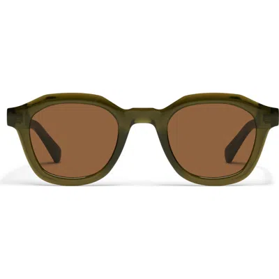 Quay Roll Film 47mm Small Square Sunglasses In Green