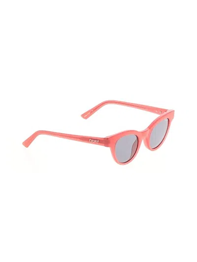 Pre-owned Quay Sunglasses In Pink